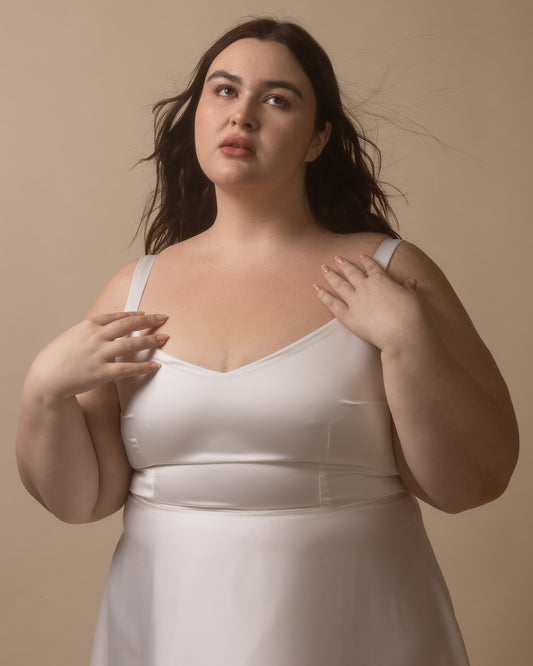 Princess Lessons | Robe ligne-A en satin mat