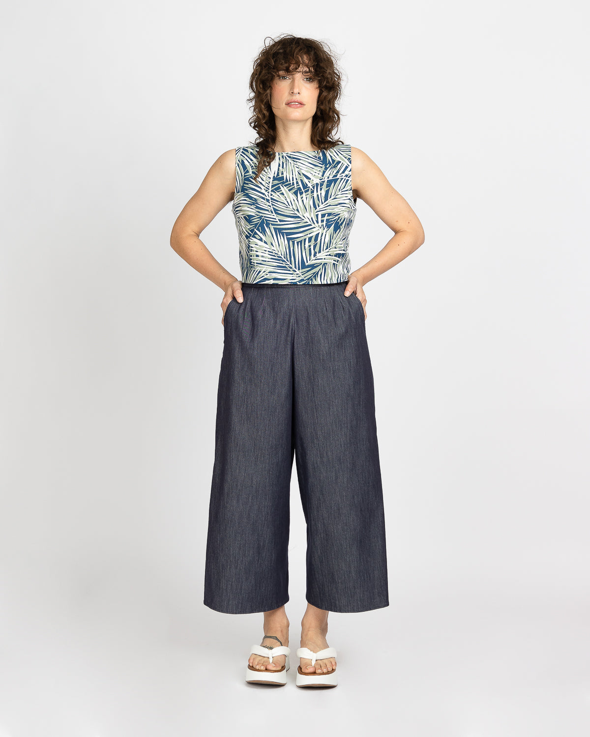 Detroit 442 | Sleeveless Boxy Top