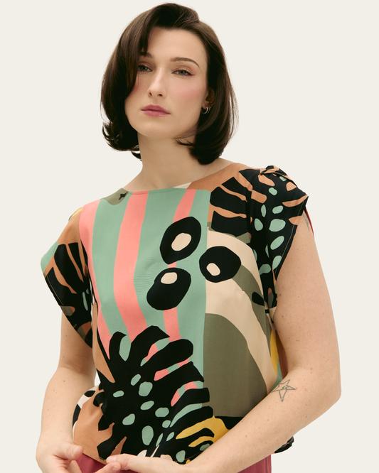 Naked Eye | Tulip-Sleeved T-Shirt