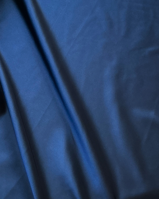 Fantastic Voyage | Robe trapèze texturée | SUR MESURE | Satin Matte