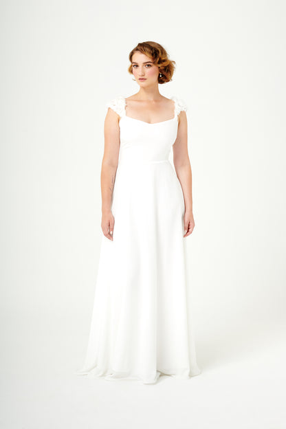 Sentier Secret | Textured Cap Sleeve Wedding Gown