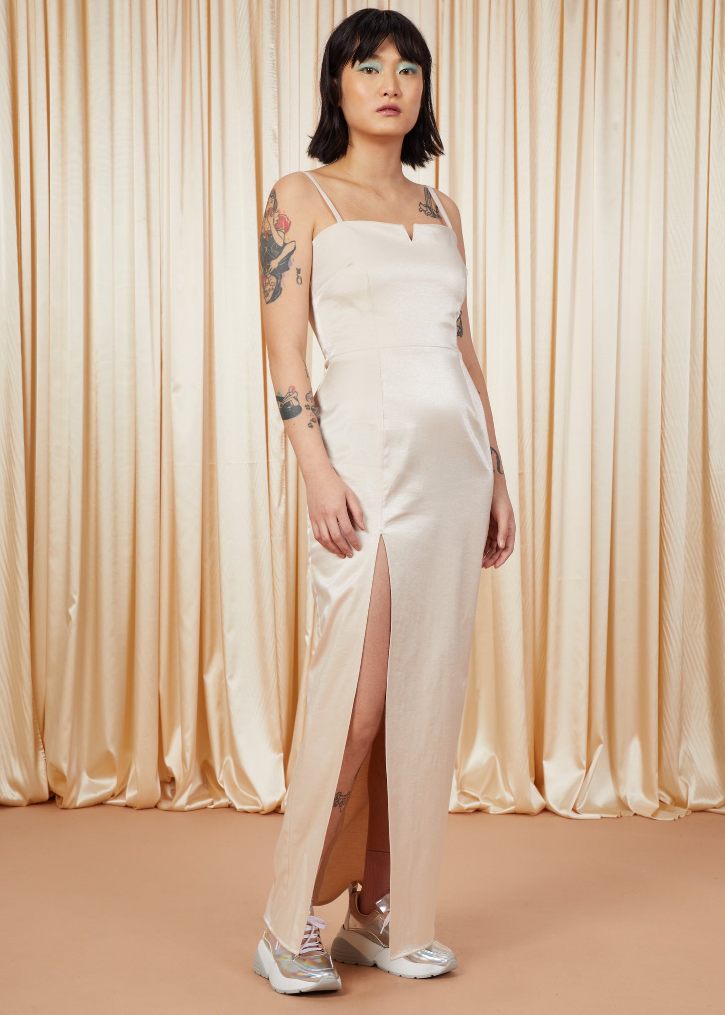 Man Eater | Satin Fitted Gown | Olive